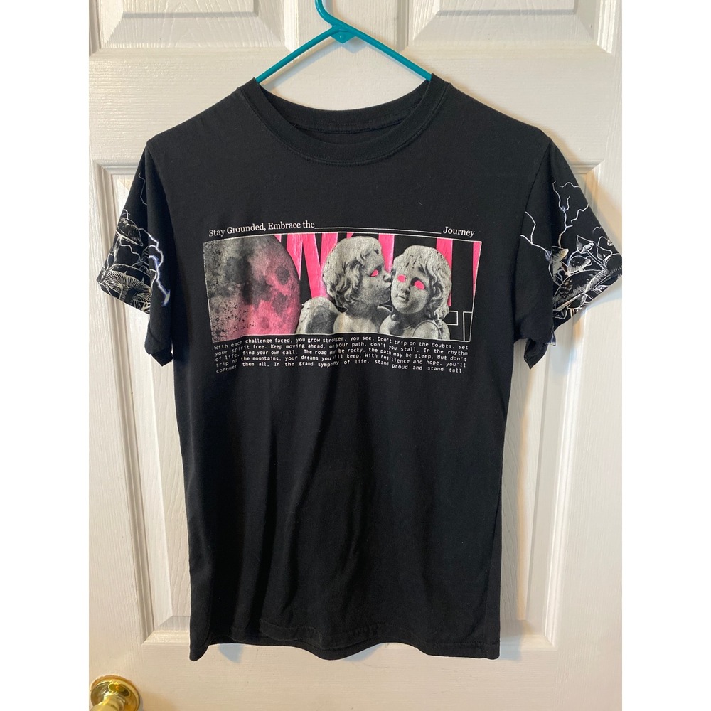 Fresh Laundry Mens Dont Trip Graphic Tee Black Pink Cherub Mushroom Shirt Small